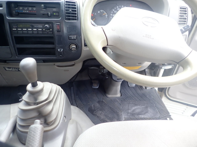 ��Ԓ��:3�l �V�t�g:�t���A6��MT ���s:143,383km