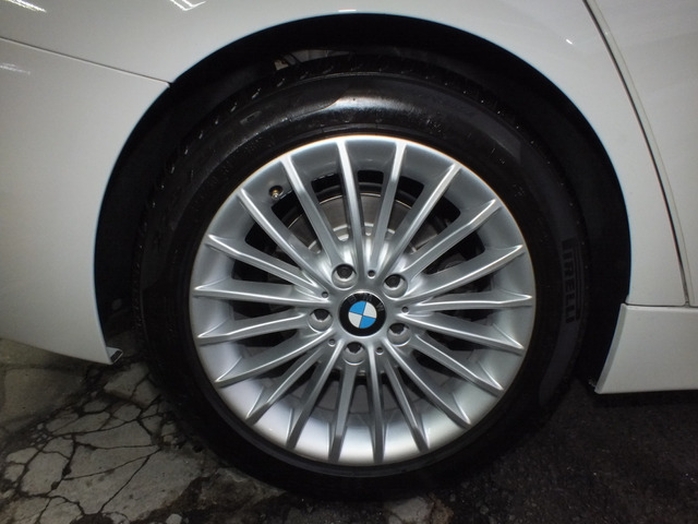 �^�C����3���Ƀs�����������t���b�g�^�C����4�{�����ς݂ł��A�u���[�L�p�b�h+�u���[�L���[�^�[��44000�L���������ςݑO��7���̎c��������܂�!