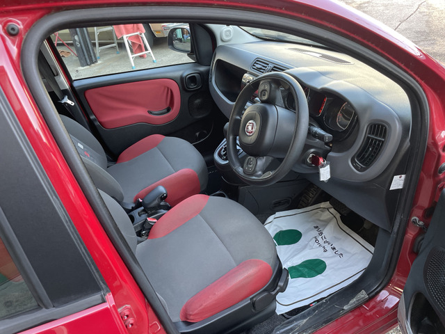 全国納車させて頂きます。格安陸送でご案内させて頂きますので、遠方のお客様も是非お問合せ下さい。店頭引き取り納車、ご自身での名義変更、予備検査渡しなどの価格を抑えるご方法もご提案できます!