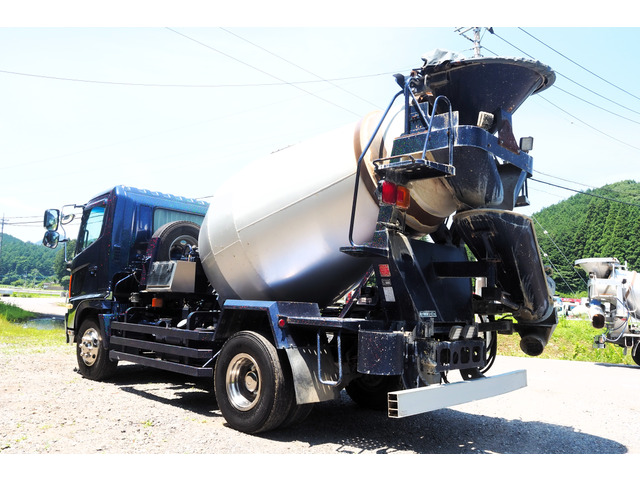 レンジャーミキサー車