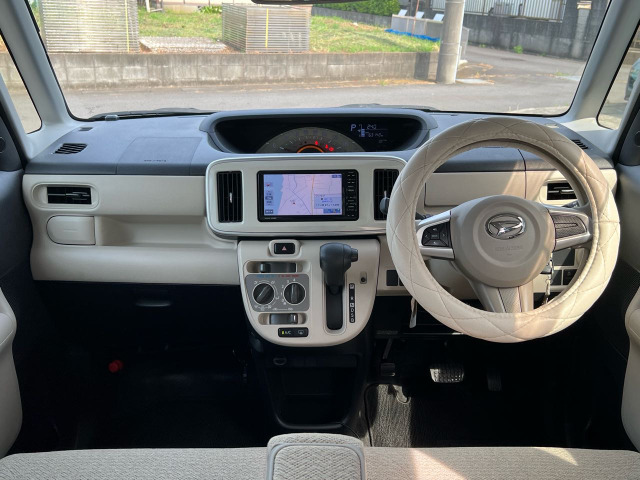 シートやダッシュボード、内張りなど徹底清掃済み!消臭・除菌処理も実施し、快適で清潔な車内空間をご提供します!