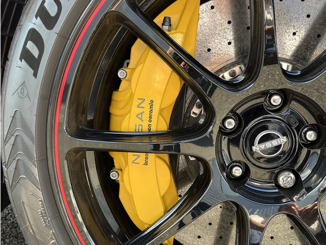 brembo�J�[�{���Z���~�b�N�u���[�L