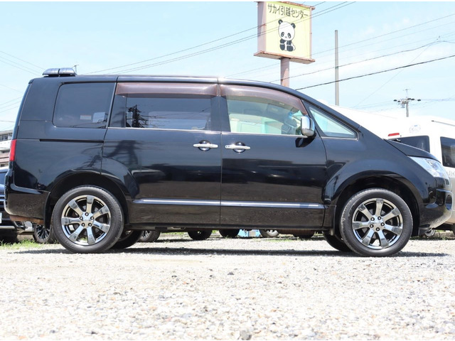 弊社管轄の小牧陸運支局以外の名義変更手続きに関しましては、弊社にご依頼、又はご購入者様にてご登録されるかを選択していただけます。