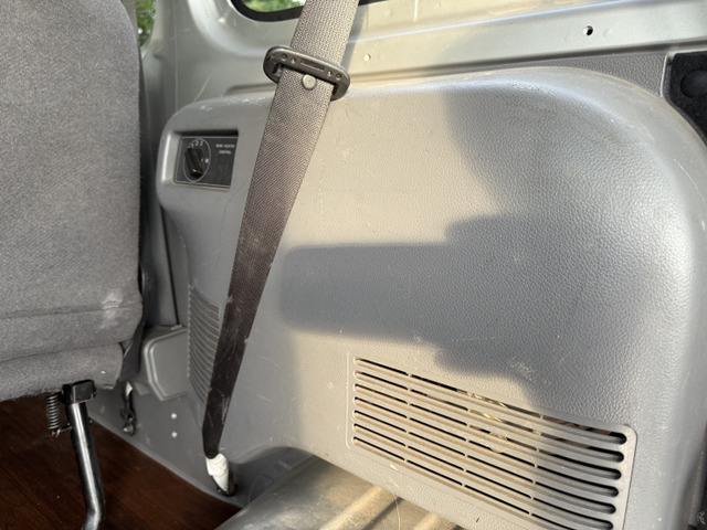 ���X�ł́A�S�ԁw�C�����Ȃ��x�̂��Ԃ̂ݎ�舵���Ă���܂��B