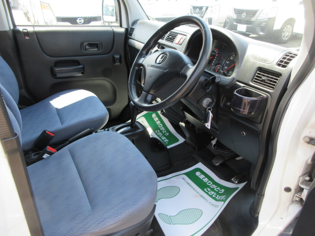 ☆内装・運転席廻りです☆