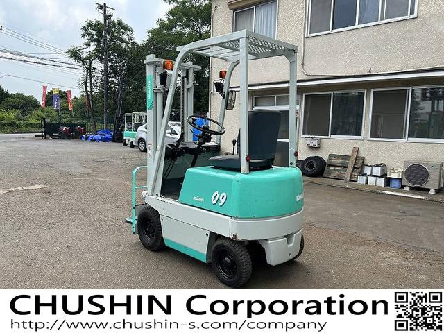 コマツ電動フォークリフト
