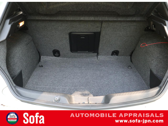 ���Q�b�W�X�y�[�X