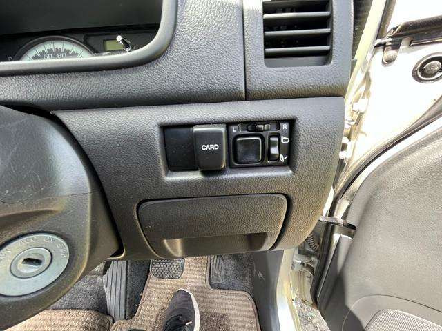 �~���[�����i�[