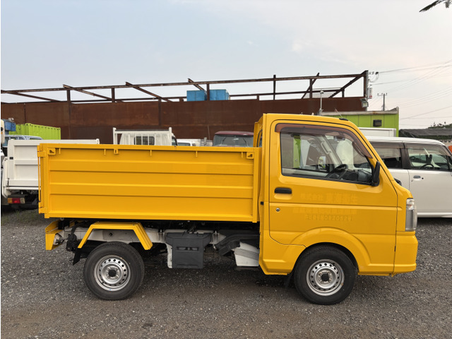 自社、認証整備工場です!整備や車検、カスタムまで幅広く対応しております!お気軽にご相談ください☆