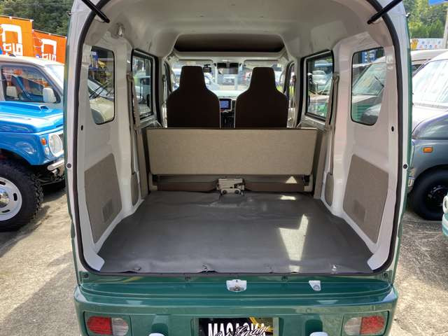 �׎����\���ȗe�ʂ��m�ۂ��Ă��܂��B�������`���o����������Ή��B