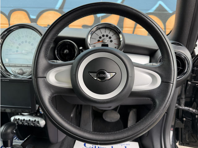 �������̕��₲���X��������q�l�ɂ́A���[���܂��͂��d�b�ŏڍׂ������������Ē����Ă���܂��B