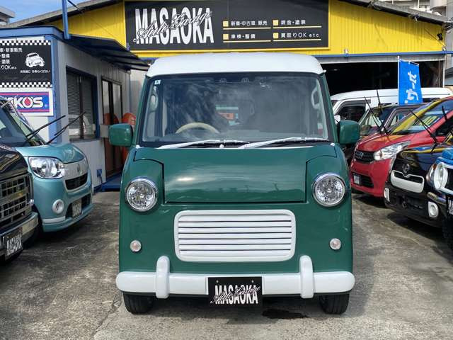 �o�X��d�Ԃŗ��X����邨�q�l�͘A���𒸂�����ߗׂ̉w�܂Ō}���ɍs���܂��B