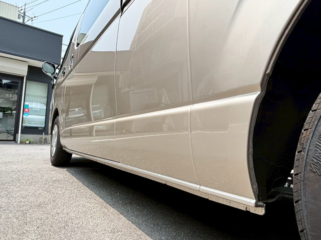 �����Ԃł��z���̍ہ������X�̍ۂ́A���Ј�x���d�b�̏�A�����X��������!���Ԃł��z���̍ۂ́A��ʂ葤������܂��悤�X�ܑO�̃X�y�[�X���󂯂Ă����܂��B�X���[�Y�ȑΉ��̂��߁A�����͂��������܂��ƍK���ł�!