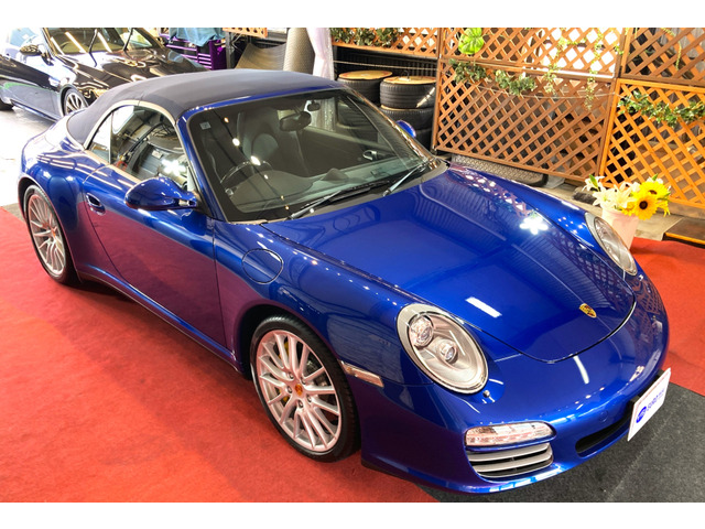 911カブリオレカレラ4S PDK 4WD