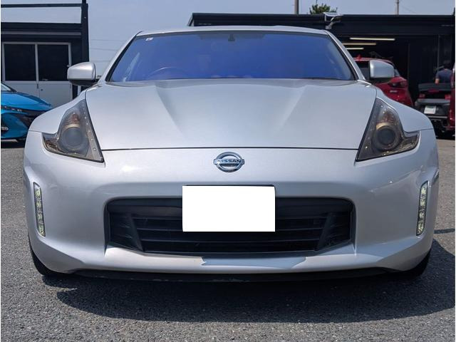 �����_�[�N�ȃw�b�h���C�g���I�V������