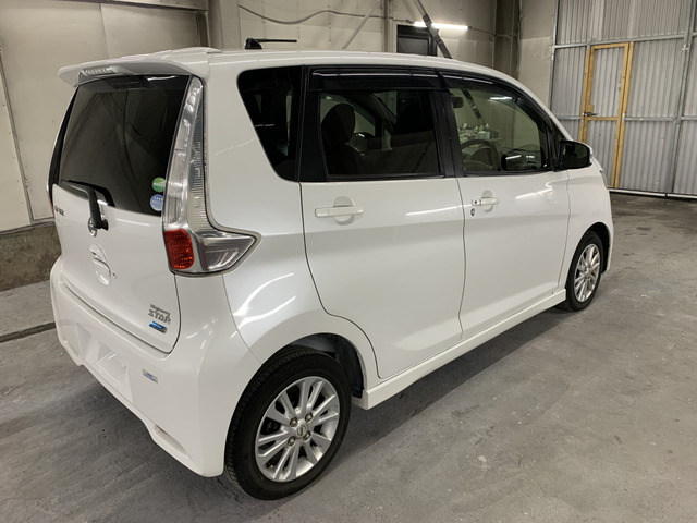 スターターやオーディオ等持ち込み大歓迎です!乗り換えのお車についている装備品の移植も行いますので、まずはご相談ください!