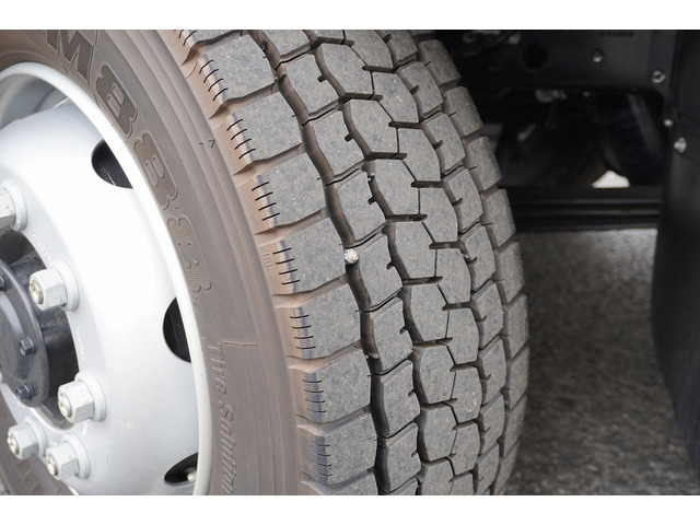 �o���E�g���b�N���A���݌�200��ȏ�!!���Ђ�HP�����񂲗����������Bhttp://www.vantruck.co.jp/index.htm