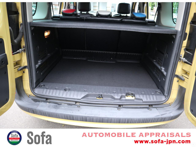 ラゲッジスペース