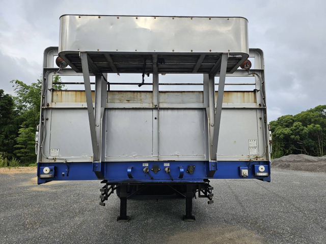 東急セミトレーラー