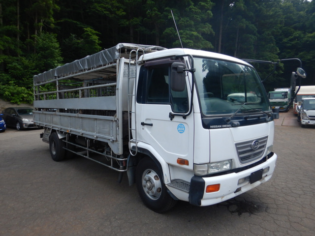 コンドル(日産) 家畜運搬車 6速MT 積載3200? 中古車画像