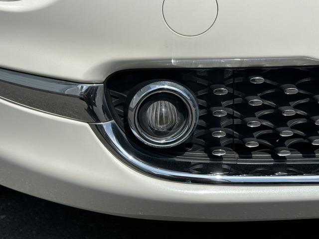 【右フォグランプ】