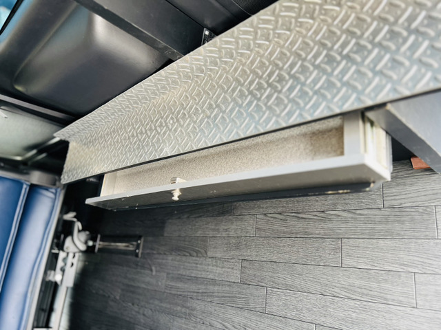 �I�A�����o��