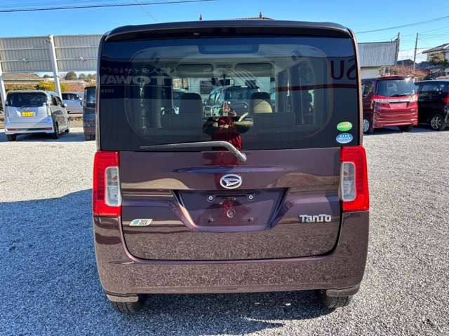 納車前に自社工場にて車検整備を行います!