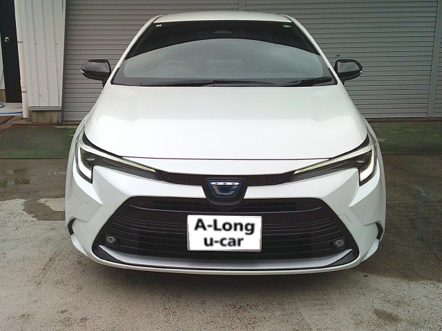 カローラ1.8 ハイブリッド W×B