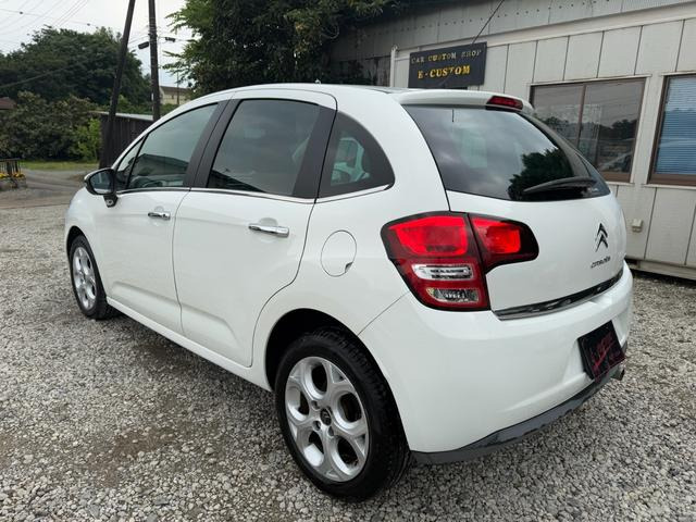 �y����E����z�����A������q���������܂�����A���z��������񑩂����Ē����܂��B����\����q�̏ڍׂ������������܂�����K���ł��B(���Y�ԁA�A���Ԗ₢�܂���)