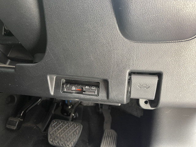 ��ETC�t���ō����̏��~����X���[�Y�Ŋ������󂯂�܂��􂨌���������!!���₢���킹��TEL06-6430-1230 E-mail cars_genesis2007@yahoo.co.jp�܂�!!��