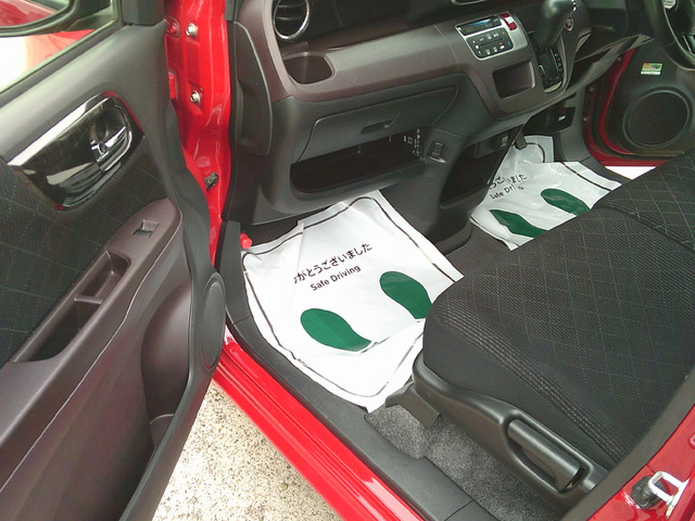 �X�����k���E����ς̏ꍇ������܂��̂ŁA�����X�̍ۂ͎��O�ɂ��⍇�������A�Y���ԗ��̗L�������m�F��������