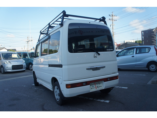 中古、新品のHDDナビ、ETC、地デジチューナー、フリップダウンモニター、バックモニターなど何でもご相談ください。下取りから取り換え、持ち込み取り付け可能です!ポータブルナビフルセグなど各メーカー取り扱い有