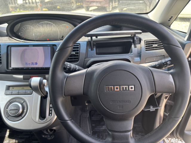 �f�ڎʐ^�����ł͂킩��ɂ����A�����ƍׂ����������ȂǋC�ɂȂ镔���Ȃǂ���܂����烁�[���⃉�C���ł�����v���܂�!���C�y�ɂ��₢���킹����������