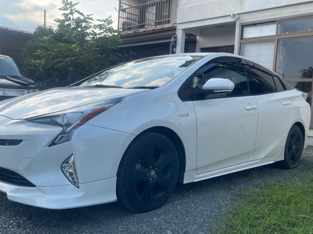 プリウス1.8 A プレミアム ツーリングセレクション