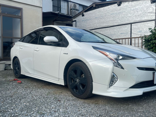プリウス1.8 A プレミアム ツーリングセレクション