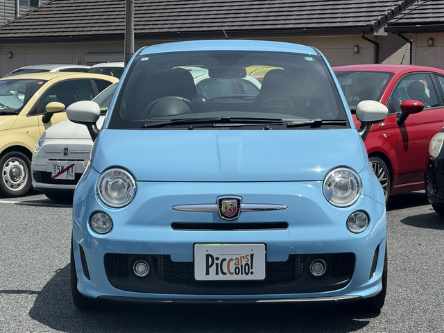 ���F�̃A�o���g�̓I���W�i���f�U�C���̈��g����\���������Ă��ăL���[�g�ȃA�o���g�Ƃ������͋C���ǂ��ł��ˁB