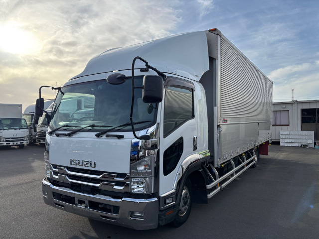 フォワードウィング