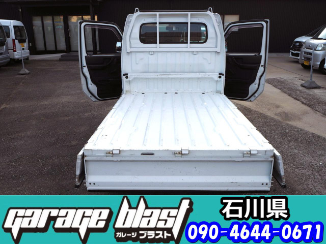 �y�g���͉ב䂪���ł��B���X�ł͎K�⌊�A������F�ς���S�h���ŁA���܂����Ĕ̔��v���܂���B����傫�ȉ��݂��Ȃ��V�ԓ�������̉ב�ł�