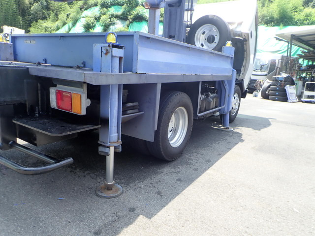 �����^�W���b�L���ځB�����Ȑݒu���ŁA�����������s�X�n��A�������񂾌���ł̍�Ƃɏd�󂵂܂��B