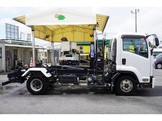 ���Ђ͓��V�΍ЊC��ی��������Ă���܂��B���q�l�ɂ������v����������Ă����Ē����܂��B