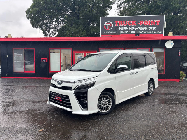 ヴォクシー1.8 ハイブリッド ZS 煌II