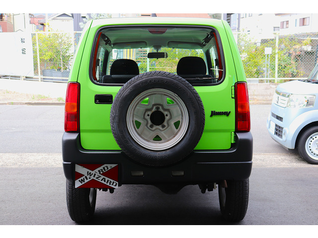 鈑金・塗装工場も併設!お客様の個性を生かしたお車のご相談も承っております☆