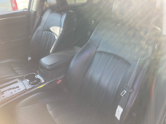 300C3.5