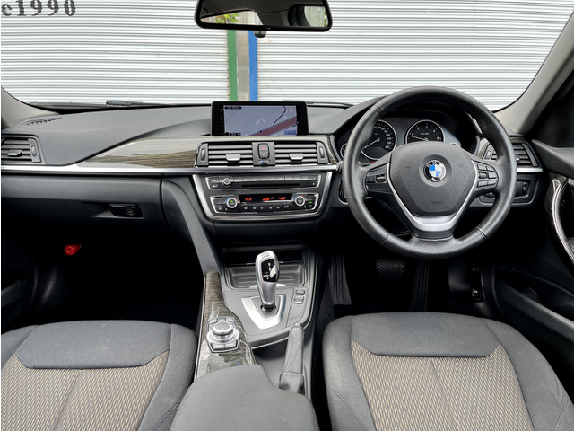 3シリーズツーリング320d