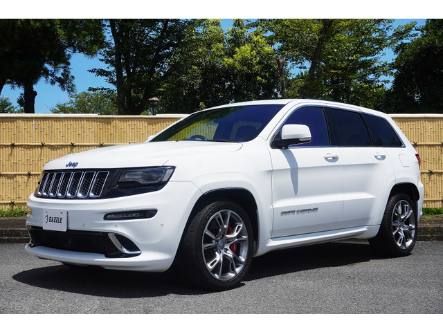 グランドチェロキー4️⃣ ジープ・グランドチェロキー サミットリザーブ4xe（4WD/8AT