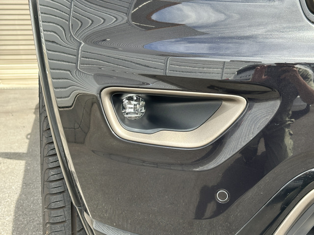 【右フォグランプ】