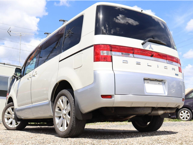 ���x�����@�͋�s�U���E���������n���E�N���W�b�g�J�[�h���ςƂȂ�܂��B