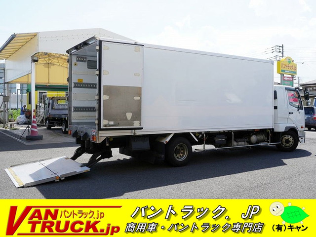 ファイター冷蔵冷凍車