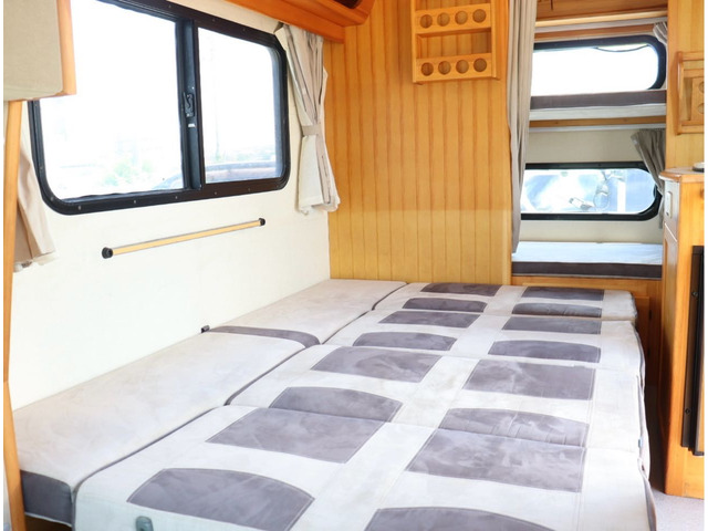 �[�ԑO�ɂ͓����E�O���o��������Y��Ɏd�グ�����Ă��������܂��B