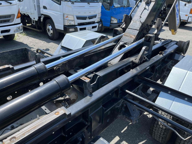 �V�����_�[�A�z�[�X�ނ���̍쓮���R�ꌩ�󂯂��܂����